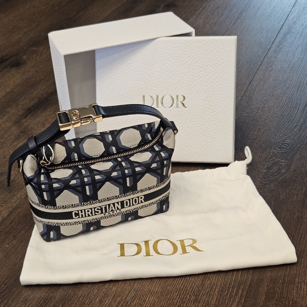 Authentic Christian Dior DiorTravel Nomad Pouch Small Blue Macrocannage Canvas - Picture 1 of 16